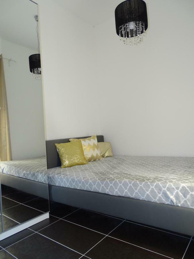 Dorothy 3 Apartment Siofok Exterior photo